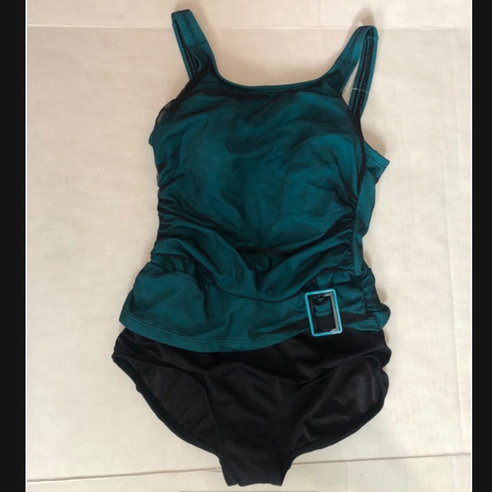 Blue! And Black! Bathing suite Women’s size 10! #4